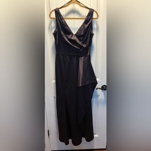 Patra Size 10  Evening Bridesmaid Prom Dress  Deep Plum